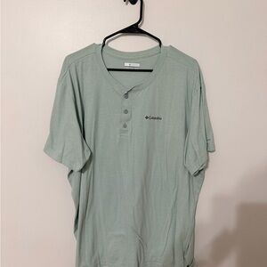 Columbia Men's Light Green Short Sleeve Tee